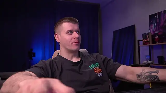 Bruno Banani online show from February 2026 05:46:02 PM