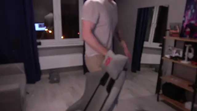 Bruno Banani online show from January 2026 05:18:01 PM