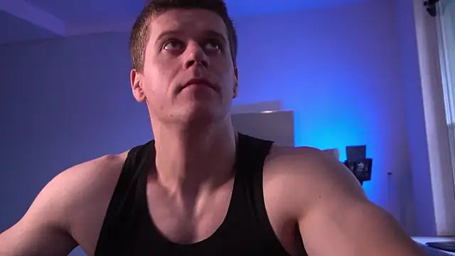 Snapshot of Bruno_Banani chatting on November 2025 11:58:02 AM Bruno Banani online show from November 2025 11:58:02 AM