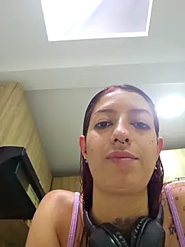 Abbyjonhson   online show from October 2025 07:04:02 PM