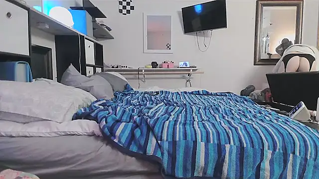 sissytrapdolly24 online show from November 2025 10:46:02 PM