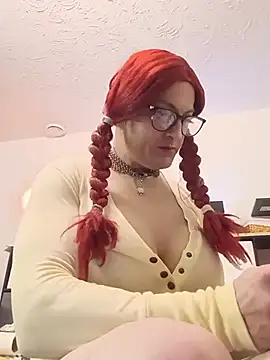 Snapshot of sissytrapdolly24 chatting on June 2026 08:20:02 AM sissytrapdolly24 online show from June 2026 08:20:02 AM
