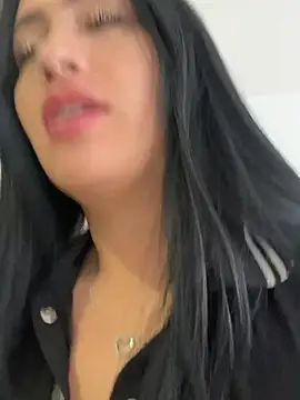 Sara luna  online show from July 2026 01:52:05 PM