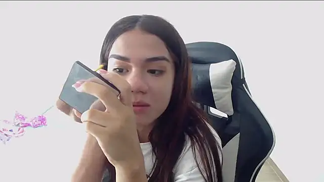 DEMI LEED online show from March 2025 01:24:02 PM
