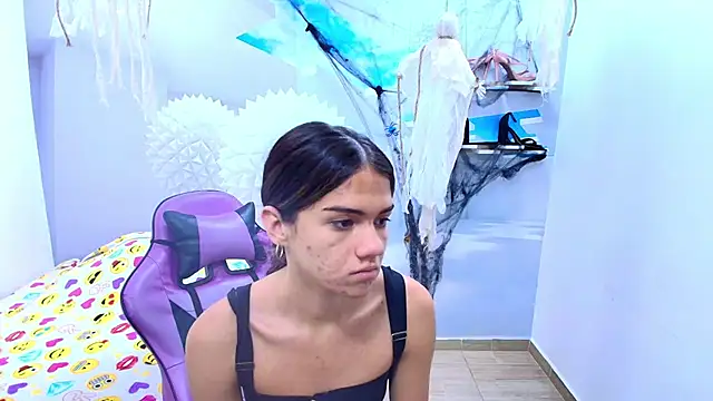 DEMI LEED online show from October 2025 12:26:01 PM