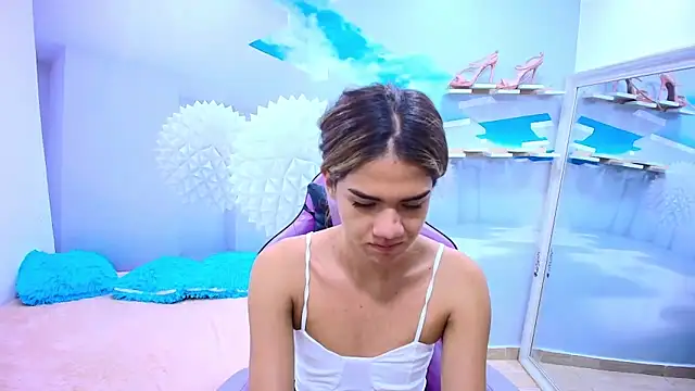 DEMI LEED online show from February 2026 12:02:01 PM