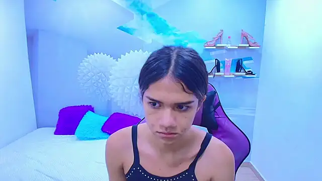 DEMI LEED online show from December 2025 01:45:01 PM