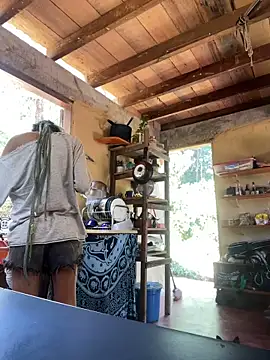 Snapshot of sammoura01 chatting on September 2025 03:18:01 PM sammoura01 online show from September 2025 03:18:01 PM