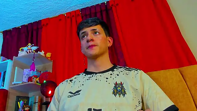 GabyThoms online show from March 2025 11:45:01 PM