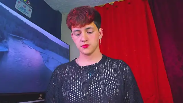 Snapshot of GabyThoms chatting on December 2025 12:44:01 AM GabyThoms online show from December 2025 12:44:01 AM