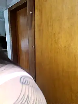 Snapshot of Gaucha93 chatting on December 2024 12:31:01 PM Gaucha93 online show from December 2024 12:31:01 PM