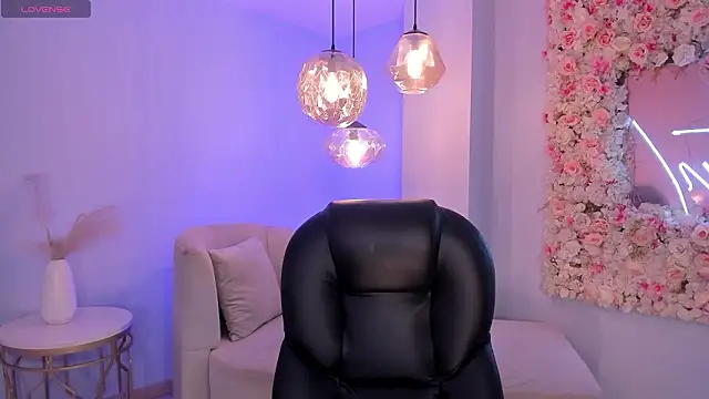 AbbyDalton online show from March 2026 07:28:01 PM