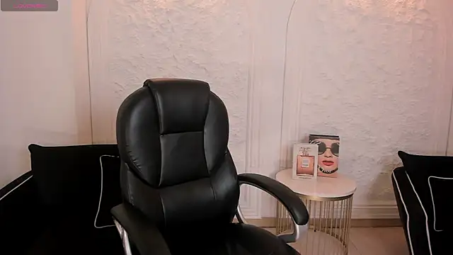 AbbyDalton online show from July 2026 07:00:02 PM