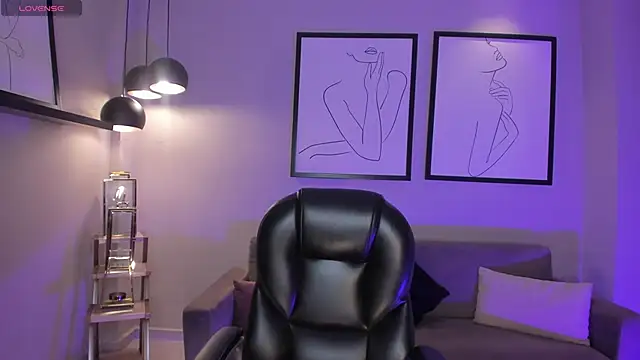 HannahJamesX online show from March 2026 12:46:02 PM