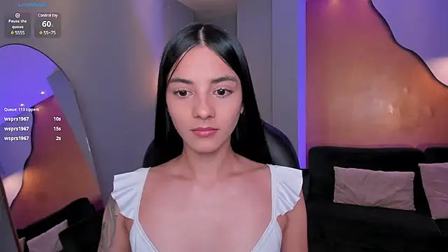 Snapshot of HannahJamesX chatting on February 2025 10:09:01 PM HannahJamesX online show from February 2025 10:09:01 PM