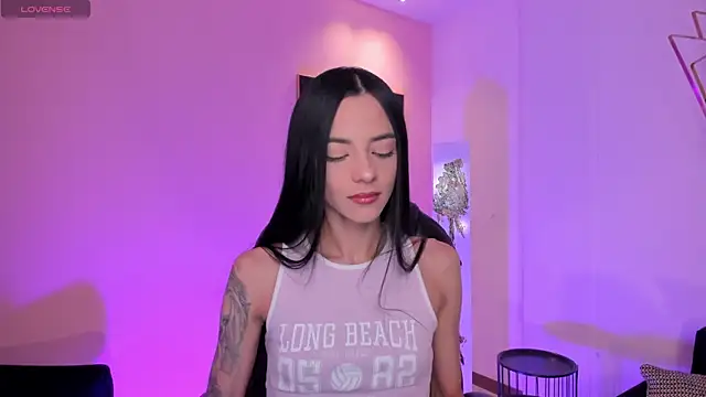 HannahJamesX online show from March 2026 12:52:02 PM