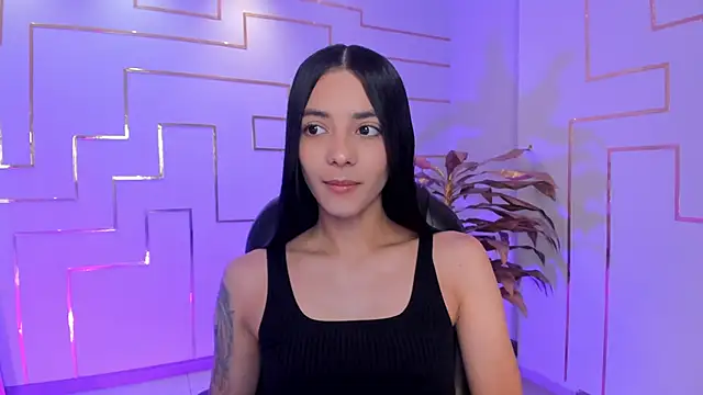 Snapshot of HannahJamesX chatting on September 2025 05:57:02 PM HannahJamesX online show from September 2025 05:57:02 PM
