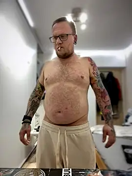 Snapshot of PierreNaked89 chatting on November 2025 09:07:01 PM PierreNaked89 online show from November 2025 09:07:01 PM