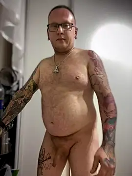 PierreNaked89 online show from October 2025 10:22:02 PM