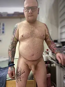 Snapshot of PierreNaked89 chatting on December 2025 09:31:01 PM PierreNaked89 online show from December 2025 09:31:01 PM