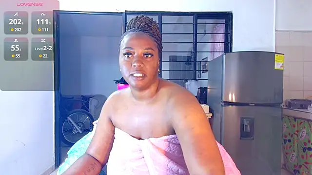 Snapshot of CiaraEbony chatting on March 2025 09:12:02 AM CiaraEbony online show from March 2025 09:12:02 AM