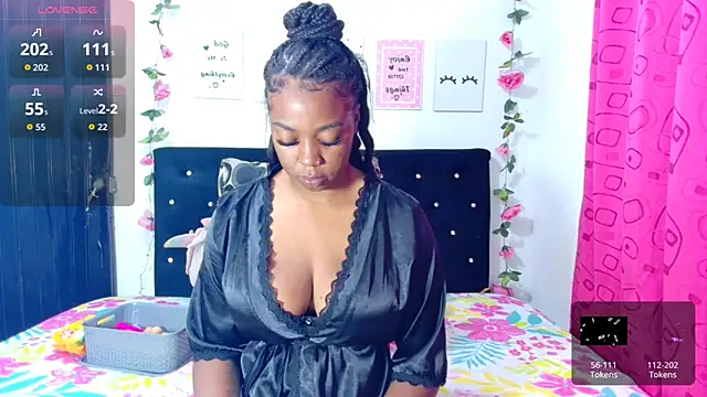 Snapshot of CiaraEbony chatting on September 2025 12:50:01 AM CiaraEbony online show from September 2025 12:50:01 AM