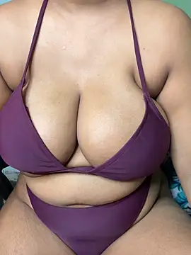 Sexy Evelynn online show from May 2026 04:01:01 AM