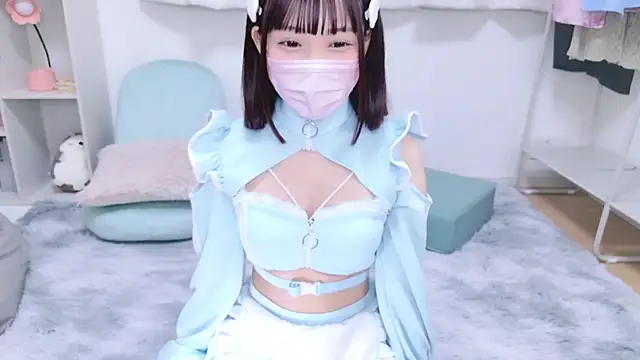 Snapshot of x-naru-x chatting on March 2025 05:33:02 PM x-naru-x online show from March 2025 05:33:02 PM