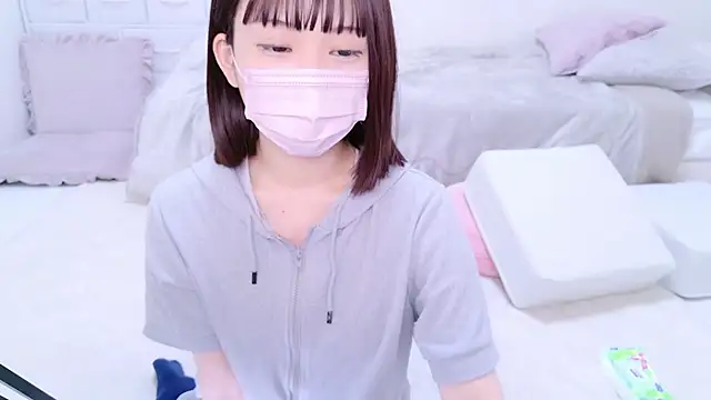 Snapshot of x-naru-x chatting on December 2024 12:13:02 AM x-naru-x online show from December 2024 12:13:02 AM