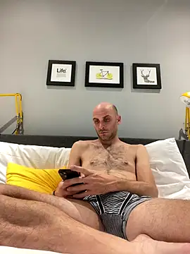 tubfunaske online show from October 2025 06:18:01 PM