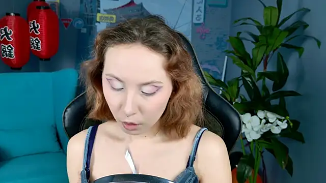 JasmineMilko online show from November 2025 05:11:02 AM