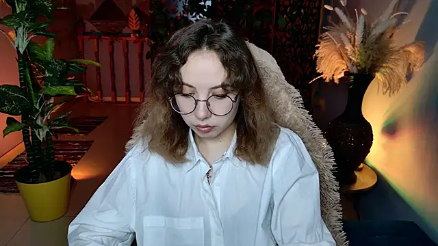 JasmineMilko online show from April 2026 05:03:01 AM