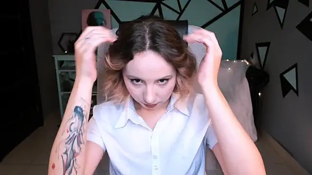 JasmineMilko online show from September 2025 05:13:01 AM