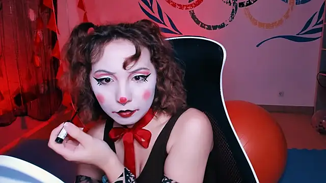 JasmineMilko online show from October 2025 05:08:02 AM