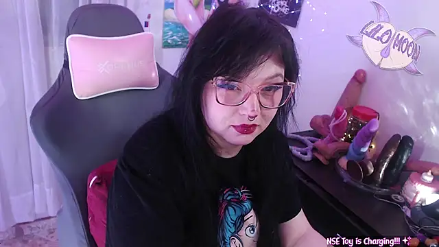 LiloMoon69 online show from June 2026 06:52:02 AM