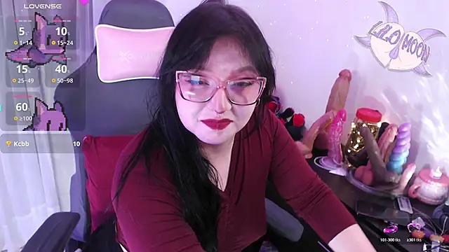 LiloMoon69 online show from April 2026 02:37:02 AM