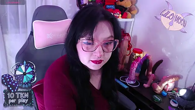 LiloMoon69 online show from January 2026 05:20:01 PM