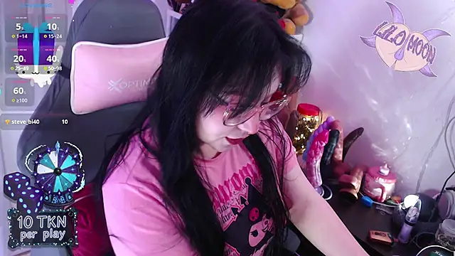 LiloMoon69 online show from January 2026 05:27:02 PM