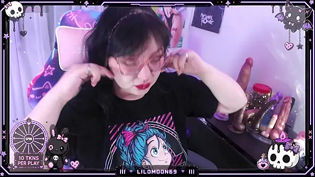LiloMoon69 online show from July 2026 09:20:01 AM