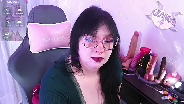 LiloMoon69 online show from May 2026 08:17:01 AM