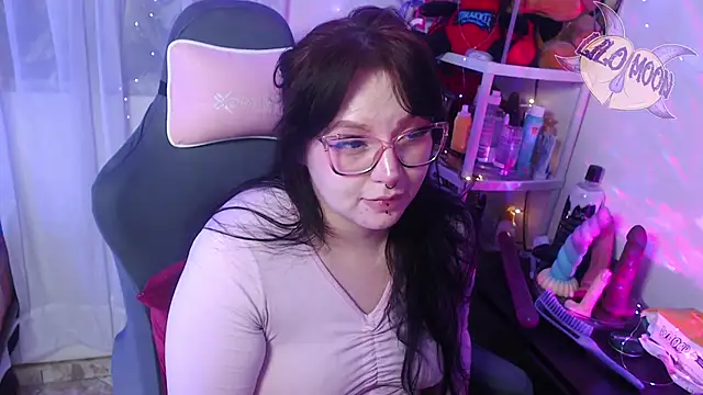 LiloMoon69 online show from March 2025 06:52:02 AM
