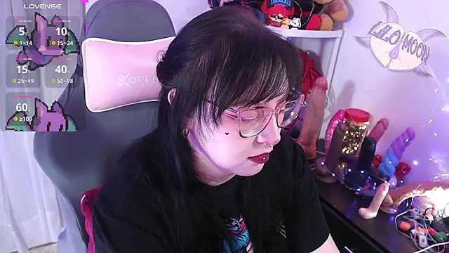 LiloMoon69 online show from March 2026 02:23:01 PM