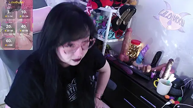 LiloMoon69 online show from September 2025 01:25:02 PM