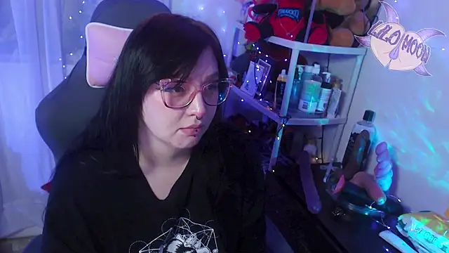 LiloMoon69 online show from March 2025 07:01:01 AM