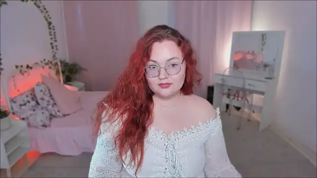Snapshot of Lana_Bananass chatting on June 2026 04:16:02 PM Lana Bananass online show from June 2026 04:16:02 PM
