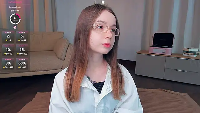 DominikaElis online show from April 2026 07:54:02 PM