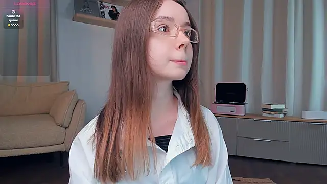 DominikaElis online show from April 2026 08:57:02 PM