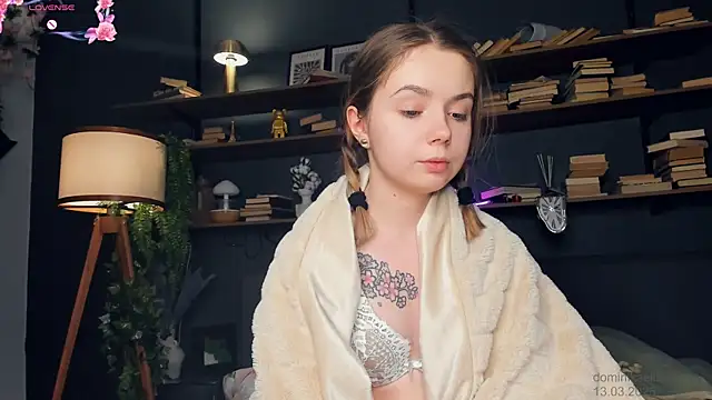 DominikaElis online show from March 2025 12:21:02 AM