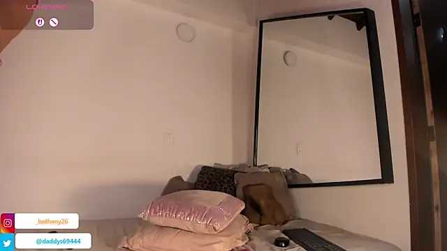 Daddysgirl1  online show from March 2026 05:08:02 AM