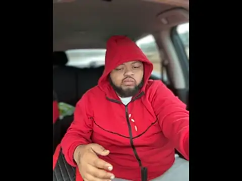 papijusto online show from December 2025 01:06:02 PM